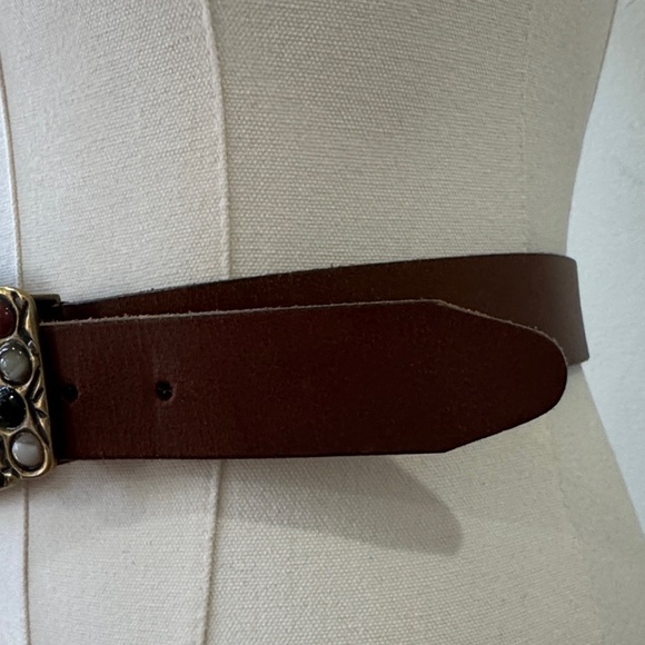 Fina Firenze Italian Leather Belt with Stone-Embellished Brass Buckle – 40” main image 14